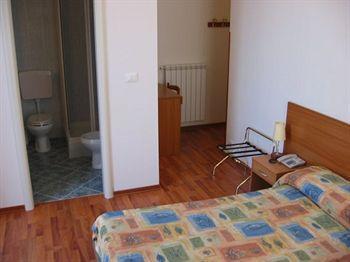 Nuovo Centro Hotel 2*